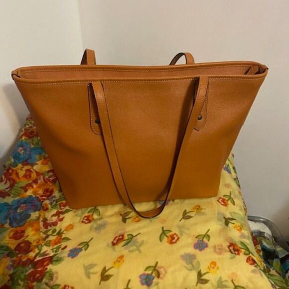 Coach (f58846) City Tote Tangerine Crossgrain Leather Zip Top - Picture 2 of 15